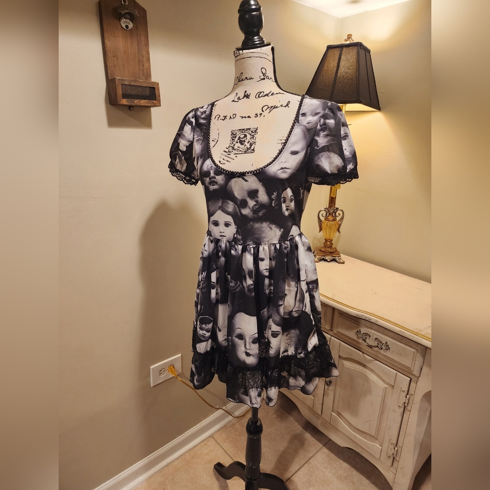 Gothic Babydoll Head Dress